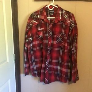 Men’s Wrangler shirt